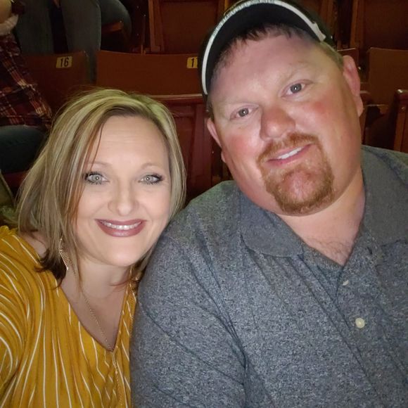 Meet your Posher, Heather - Picture 1 of 1